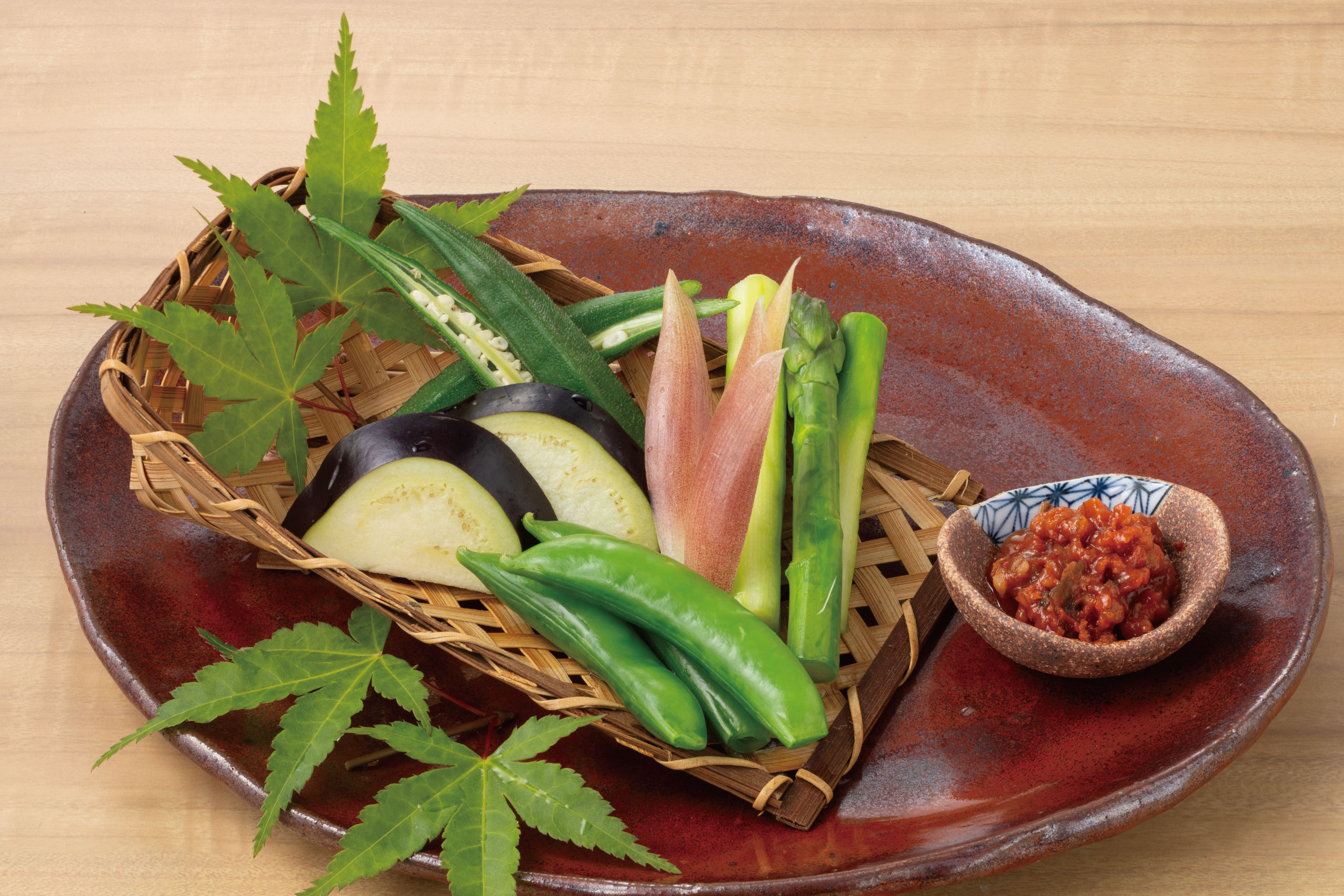 日本海庄や旬メニュー　2025年6月　野菜　天ぷら　もぎたて夏野菜盛り合わせ　金山寺味噌添え　日本海庄や　㈱かんなん丸